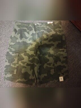 Urban Pipeline Men's Camo Cargo Shorts Size 32